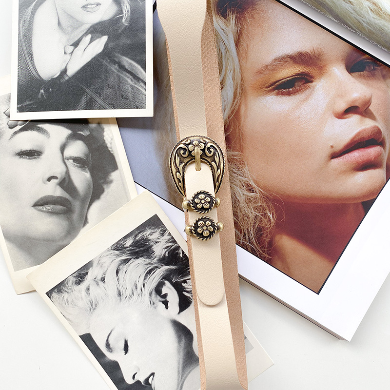 LILY OF THE VALLEY LEATHER BELT – INDIVIDUAL ART LEATHER – INDIVIDUAL ART LEATHER