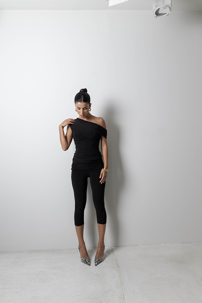 NOELIA CAPRI LEGGINGS – TRQZ
