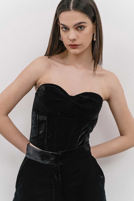 THE SPICY BUSTIER – 4TAILORS