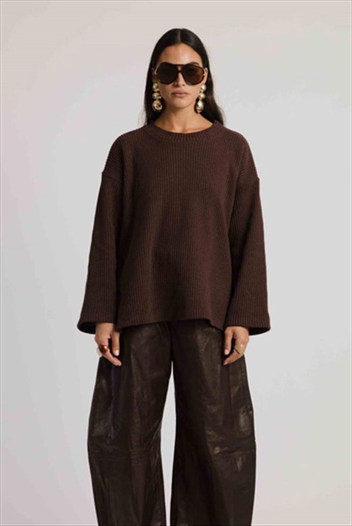 SWEATER TOP – STUDIO 83