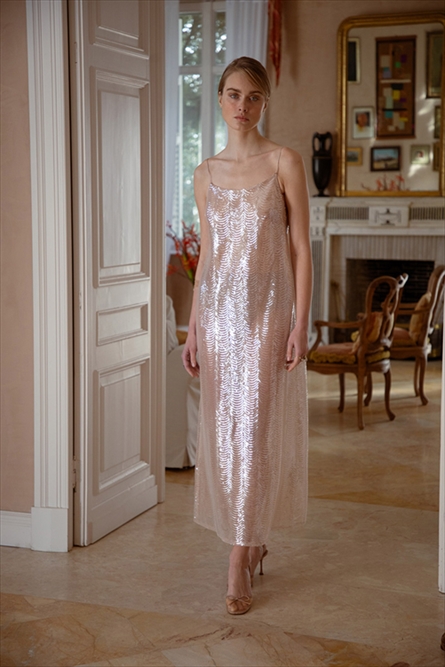 AWAKENING DRESS – NIDODILEDA