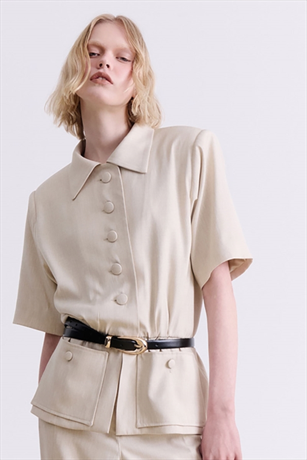 BEIGE SHORT SLEEVE BLAZER – VASSIA KOSTARA