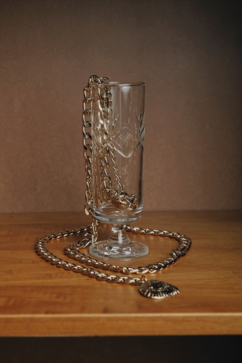 SUMMER WINE CHAIN BELT – INDIVIDUAL ART LEATHER