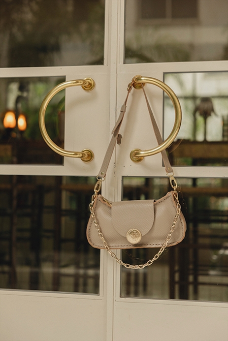 RISE AND SHINE SHOULDER BAG – INDIVIDUAL ART LEATHER