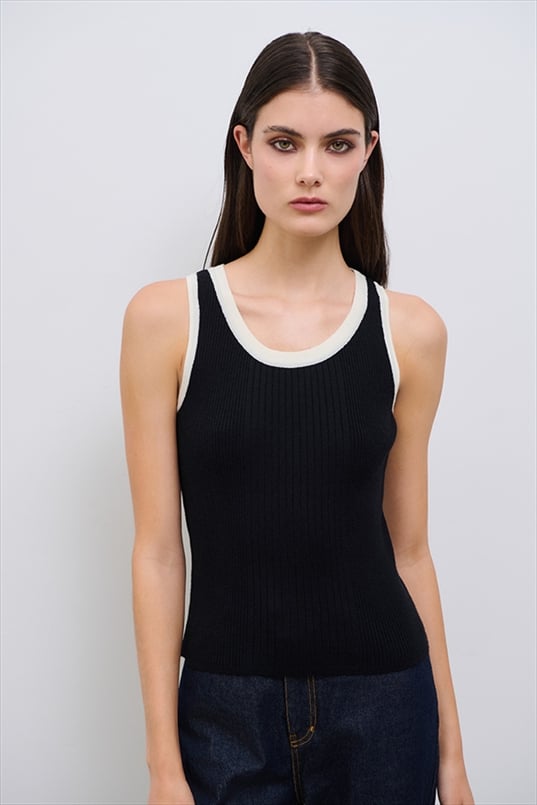 EVA KNIT TOP – COMBOS KNITWEAR